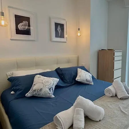 La Mer *